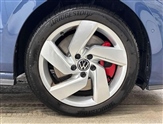 Volkswagen Golf Image 5