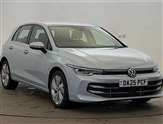 Volkswagen Golf Image 1