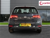 Volkswagen Golf Image 6