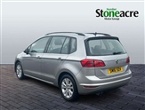 Volkswagen Golf Image 5
