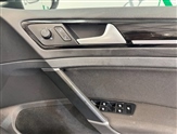 Volkswagen Golf Image 4