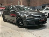 Volkswagen Golf Image 1