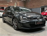 Volkswagen Golf Image 1