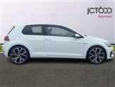 Volkswagen Golf Image 4