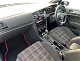 Volkswagen Golf Image 2