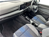 Volkswagen Golf Image 2