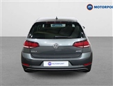 Volkswagen Golf Image 6