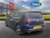 Volkswagen Golf Image 4
