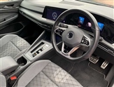 Volkswagen Golf Image 6