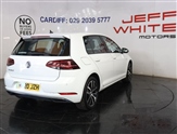 Volkswagen Golf Image 5