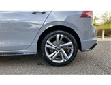 Volkswagen Golf Image 5