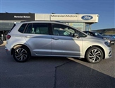 Volkswagen Golf Image 2
