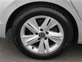 Volkswagen Golf Image 5