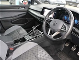 Volkswagen Golf Image 6
