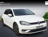 Volkswagen Golf Image 1