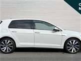 Volkswagen Golf Image 2