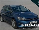 Volkswagen Golf Image 1