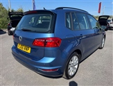 Volkswagen Golf Image 3