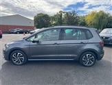 Volkswagen Golf Image 6