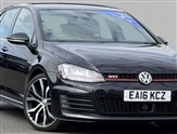 Volkswagen Golf Image 1