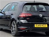 Volkswagen Golf Image 2