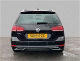 Volkswagen Golf Image 5