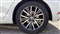 Volkswagen Golf Image 10