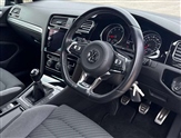 Volkswagen Golf Image 6