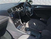 Volkswagen Golf Image 2