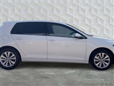 Volkswagen Golf Image 4