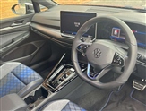 Volkswagen Golf Image 6