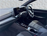 Volkswagen Golf Image 2
