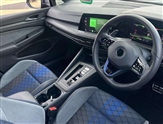 Volkswagen Golf Image 6