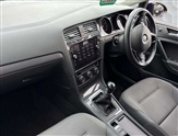 Volkswagen Golf Image 2