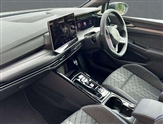 Volkswagen Golf Image 2