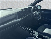 Volkswagen Golf Image 2