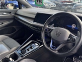 Volkswagen Golf Image 6