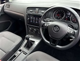 Volkswagen Golf Image 6