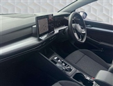 Volkswagen Golf Image 2