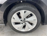 Volkswagen Golf Image 4