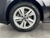 Volkswagen Golf Image 5