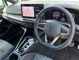 Volkswagen Golf Image 6