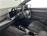Volkswagen Golf Image 2