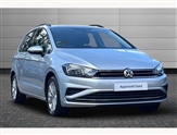 Volkswagen Golf Image 1