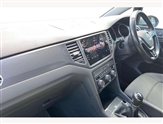 Volkswagen Golf Image 2