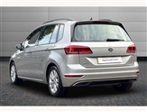Volkswagen Golf Image 3