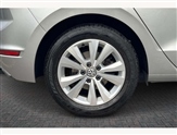 Volkswagen Golf Image 6