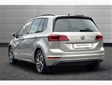 Volkswagen Golf Image 3
