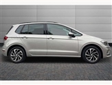 Volkswagen Golf Image 4
