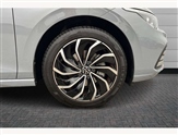 Volkswagen Golf Image 6